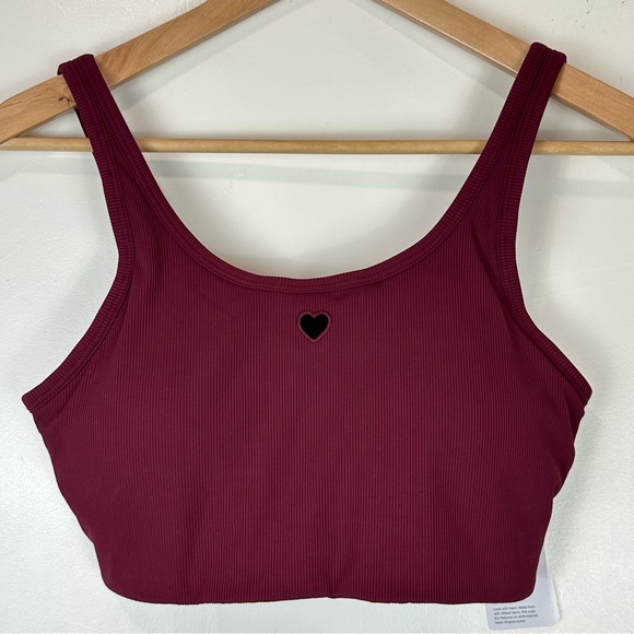 Lululemon Heart Nulu Ribbed Scoopneck Bra B/C Burgundy Bay L Valentine Pilates